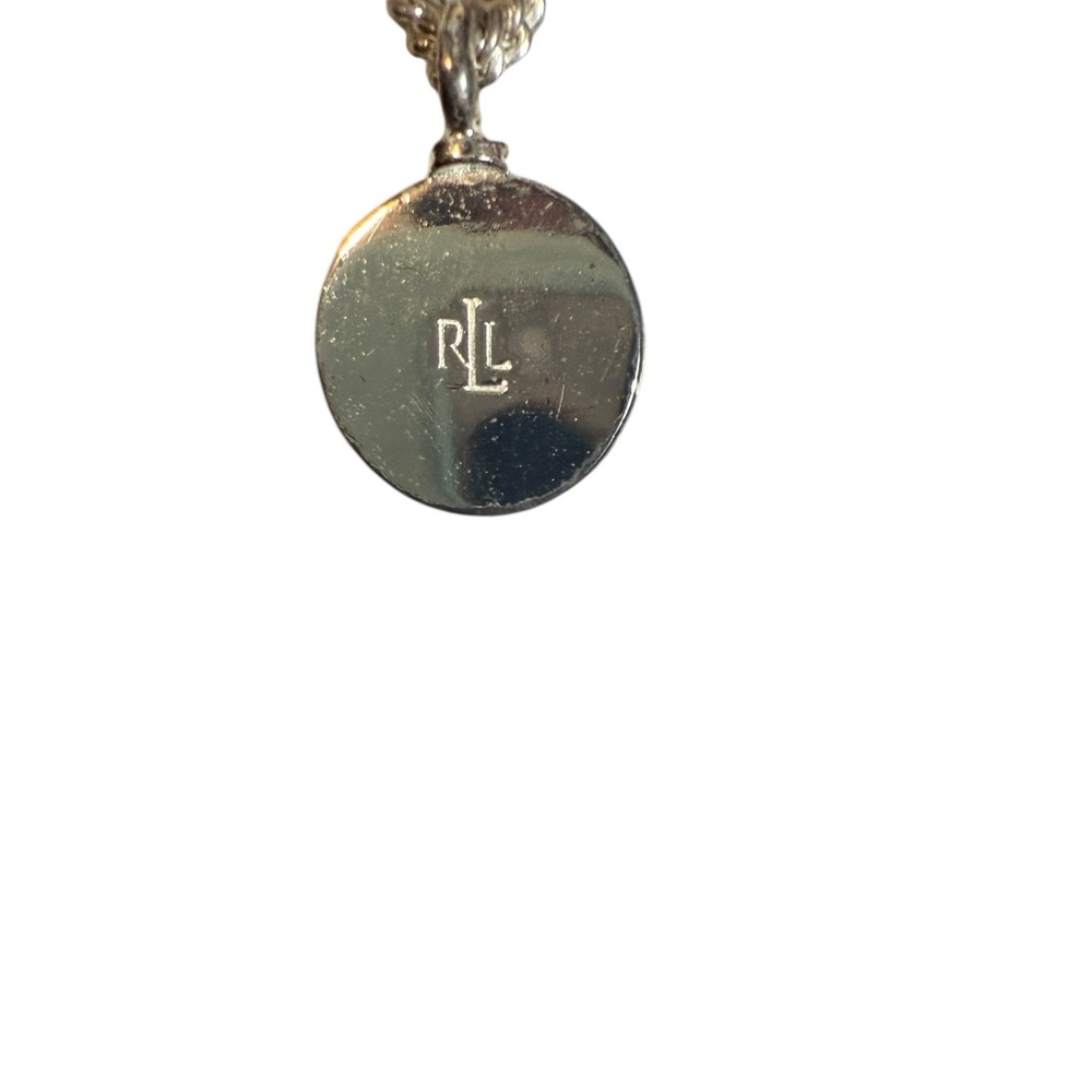 Elegant Silver Necklace and Earring Set - Picture 3 of 7